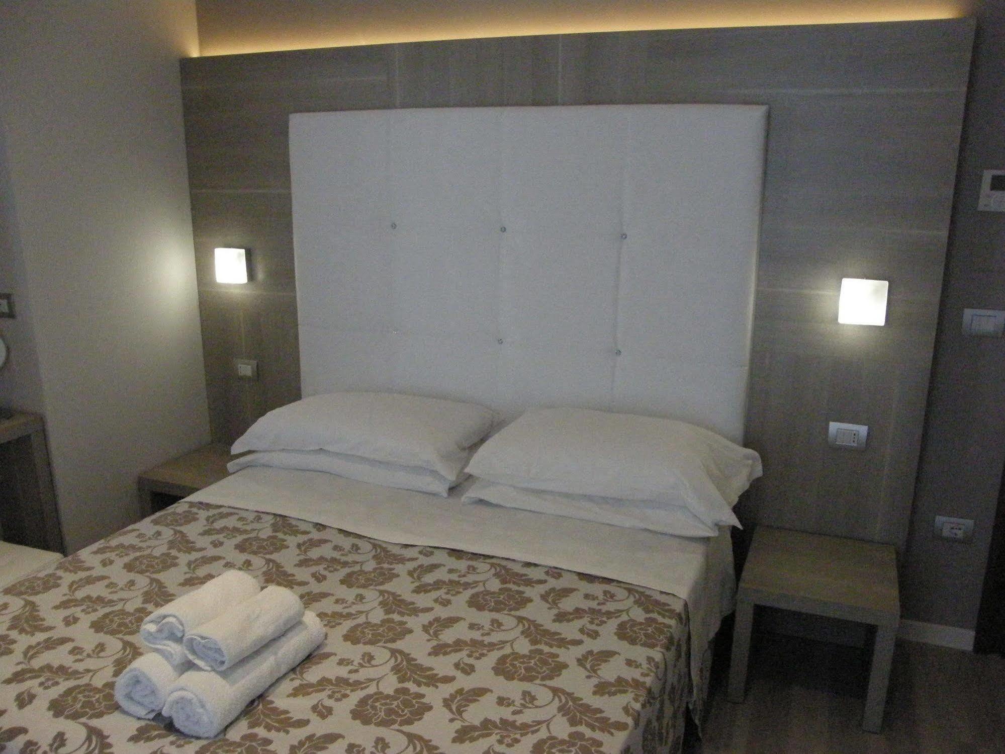 Hotel Stefan & Breakfast 3*